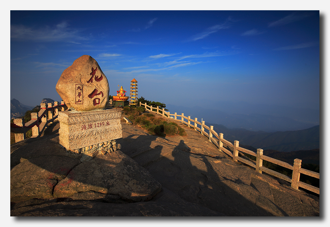 五大名山:九华山地藏菩萨道场风景图