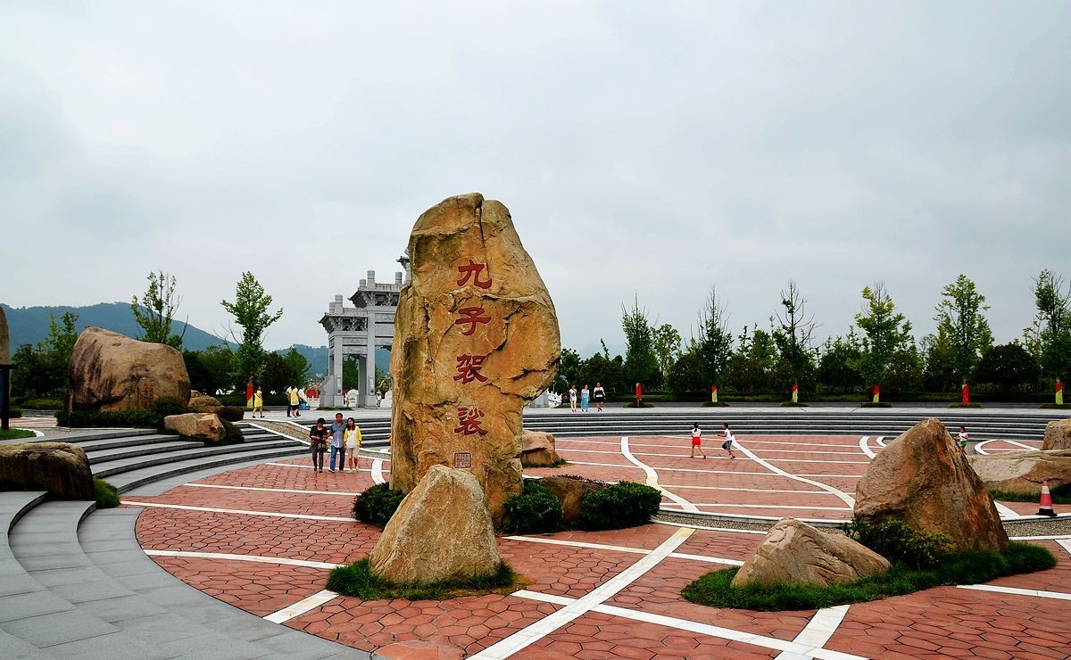 五大名山:九华山地藏菩萨道场风景图