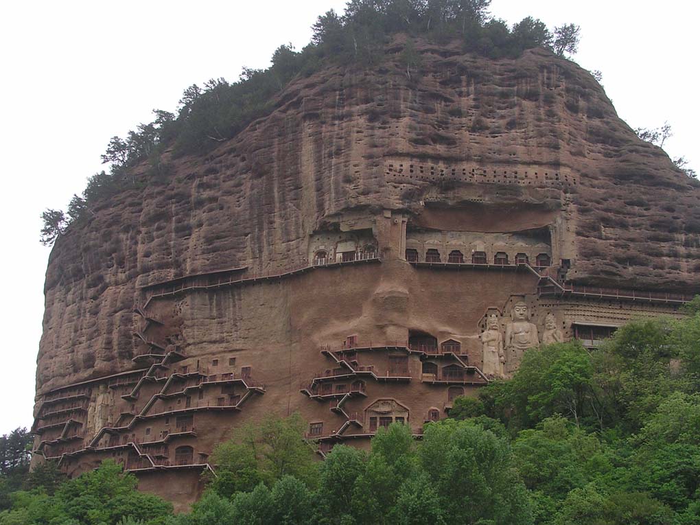 世界艺术 麦积山石窟